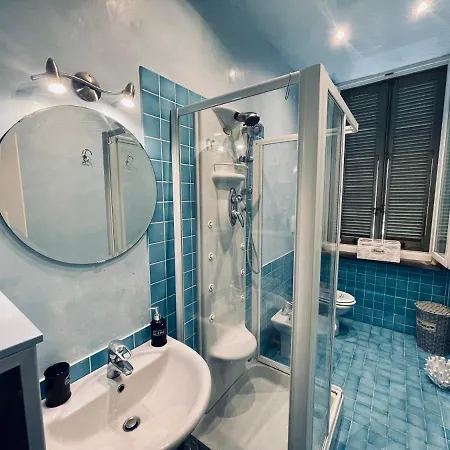 Incantevole Con Doccia Idromassaggio Apartment Livorno